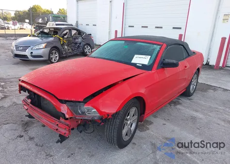 2014 Ford Mustang V6 from USA, damaged, VIN 1ZVBP8EM0E5275695